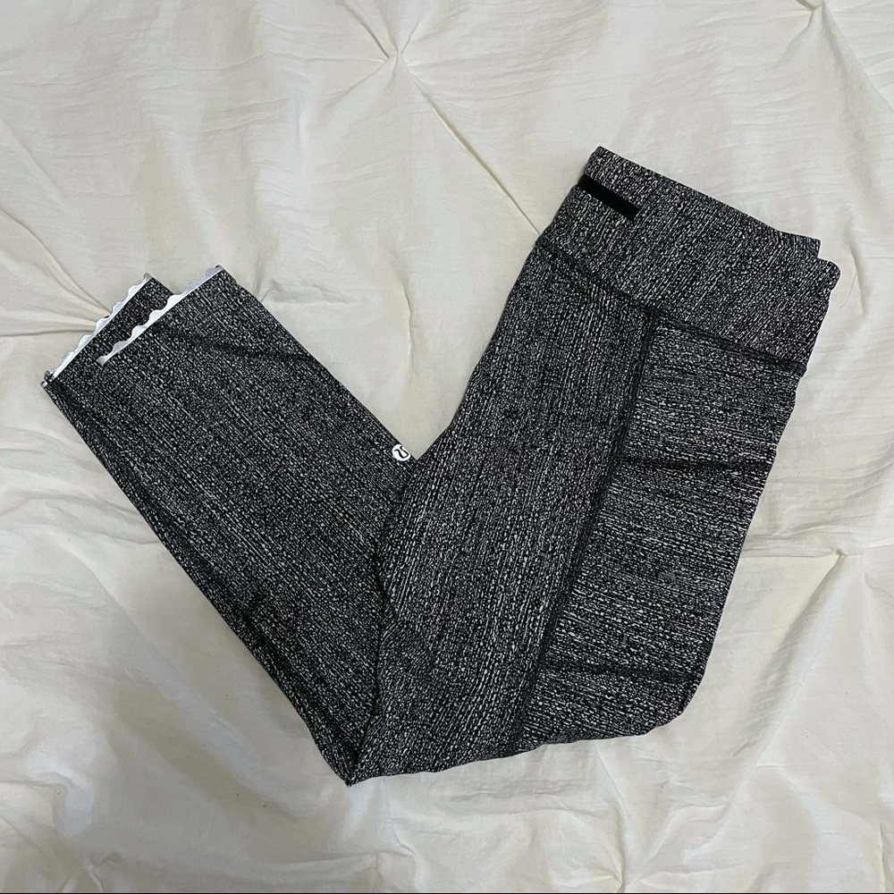 Lululemon Tight Stuff Tight II *25”